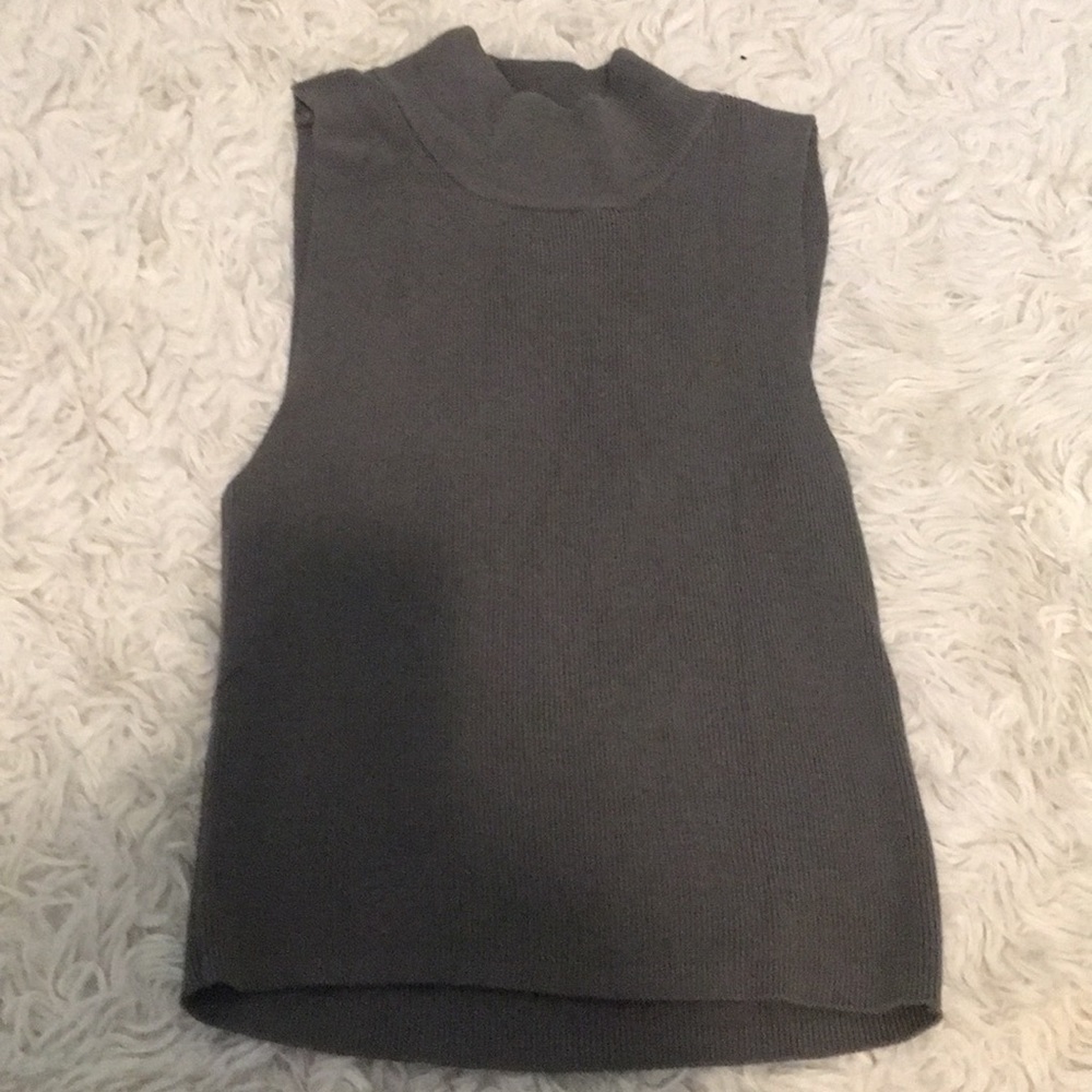 Mid turtle neck crop top